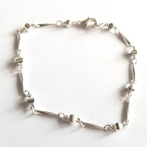 Bracelet Silver tone dainty bracelet metal chain